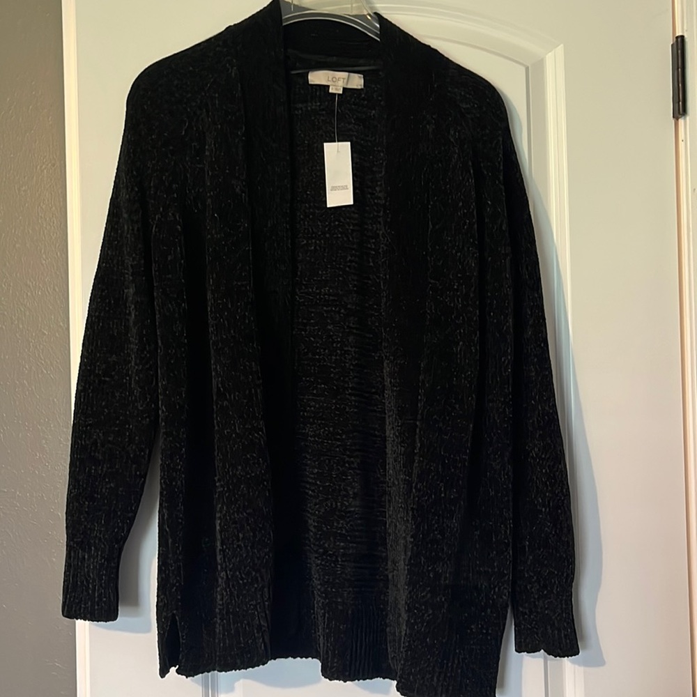 Small NWT loft sweater